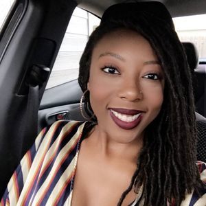 Meet your Posher, Toni shea